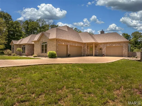 3840 Rooster Ridge Ln, Defiance, MO 63341