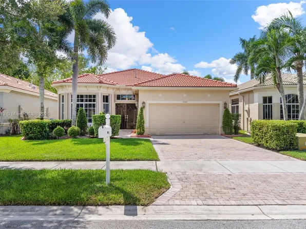 19324 SW 66th St, Fort Lauderdale, FL 33332