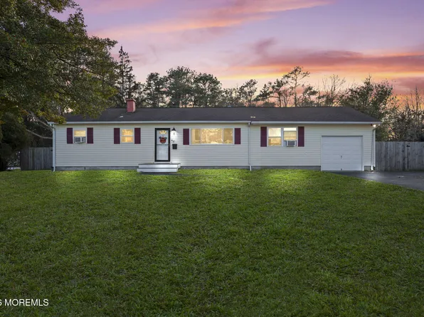 6 Hollywood Drive, Brick, NJ 08723