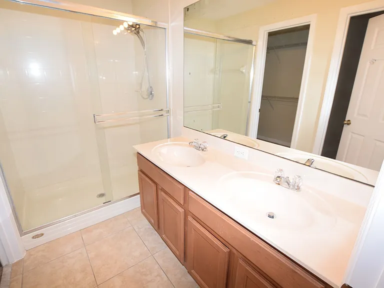 9796 Tivoli Villa Dr — Photo 24