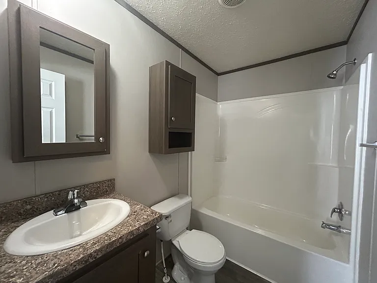 449 Montana St — Photo 14