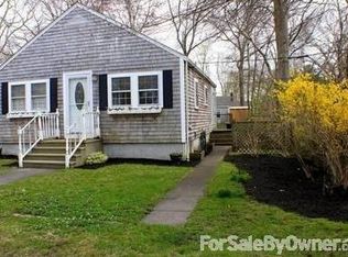 14 2nd St, Wareham, MA 02571