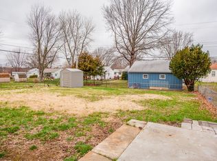 3108 S Erin Ln, Independence, MO 64055