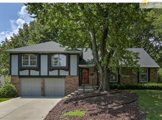 10226 Goddard St, Overland Park, KS 66214