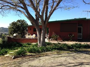 1907 E Foothill Blvd, Glendora, CA 91741