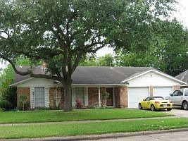 1st image of 2610 Tyler Ln