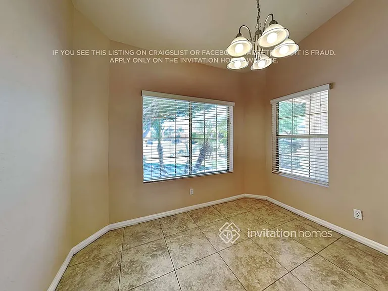 11634 W Clover Way — Photo 9