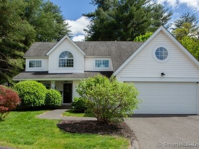 41 Stratton Forest Way, Simsbury, CT, 06070