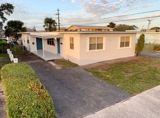 118 W Blue Heron Blvd #1, Riviera Beach, FL 33404