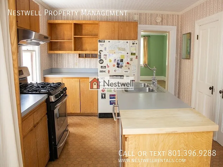210 I St — Photo 3