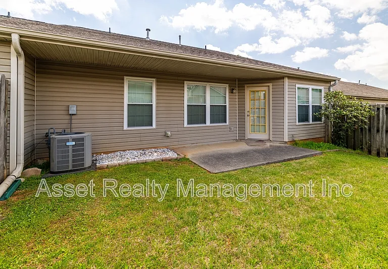 8613 Little Field Way #1 — Photo 24