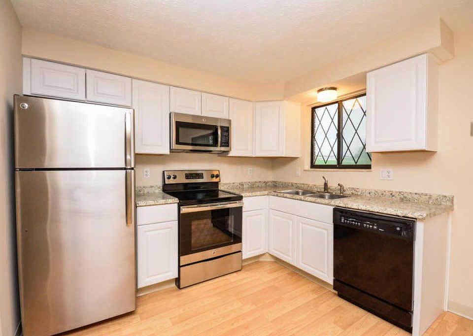 1st image of 4905 Berryhill Ct