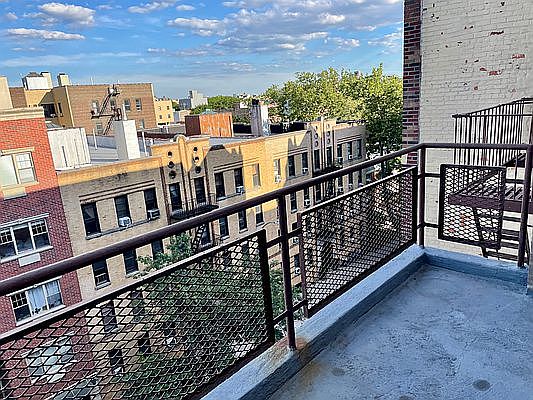4th image of 30-44 29th St #7DAN
