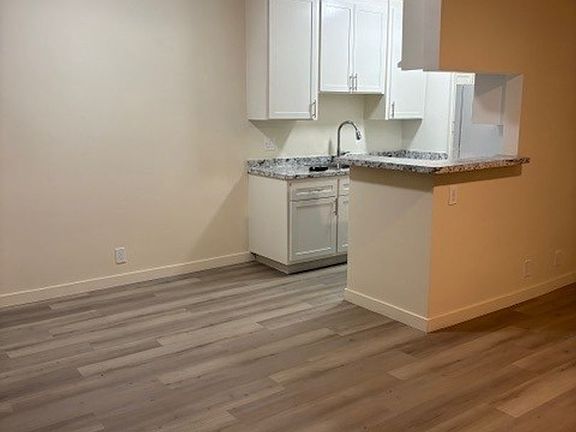 2nd image of 1843 7th St APT 8