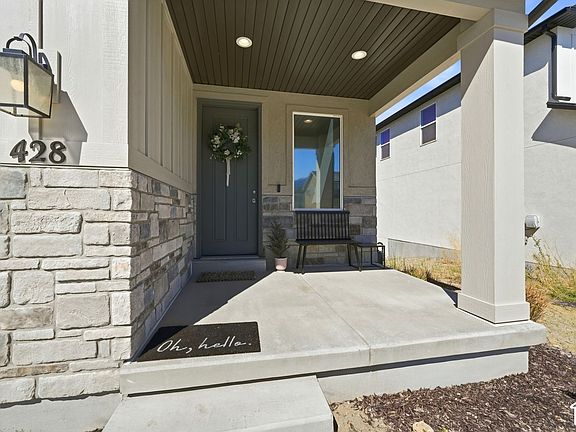 3rd image of 428 W Quartz Rd