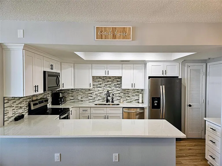 3820 Gulf Blvd #807 — Photo 16