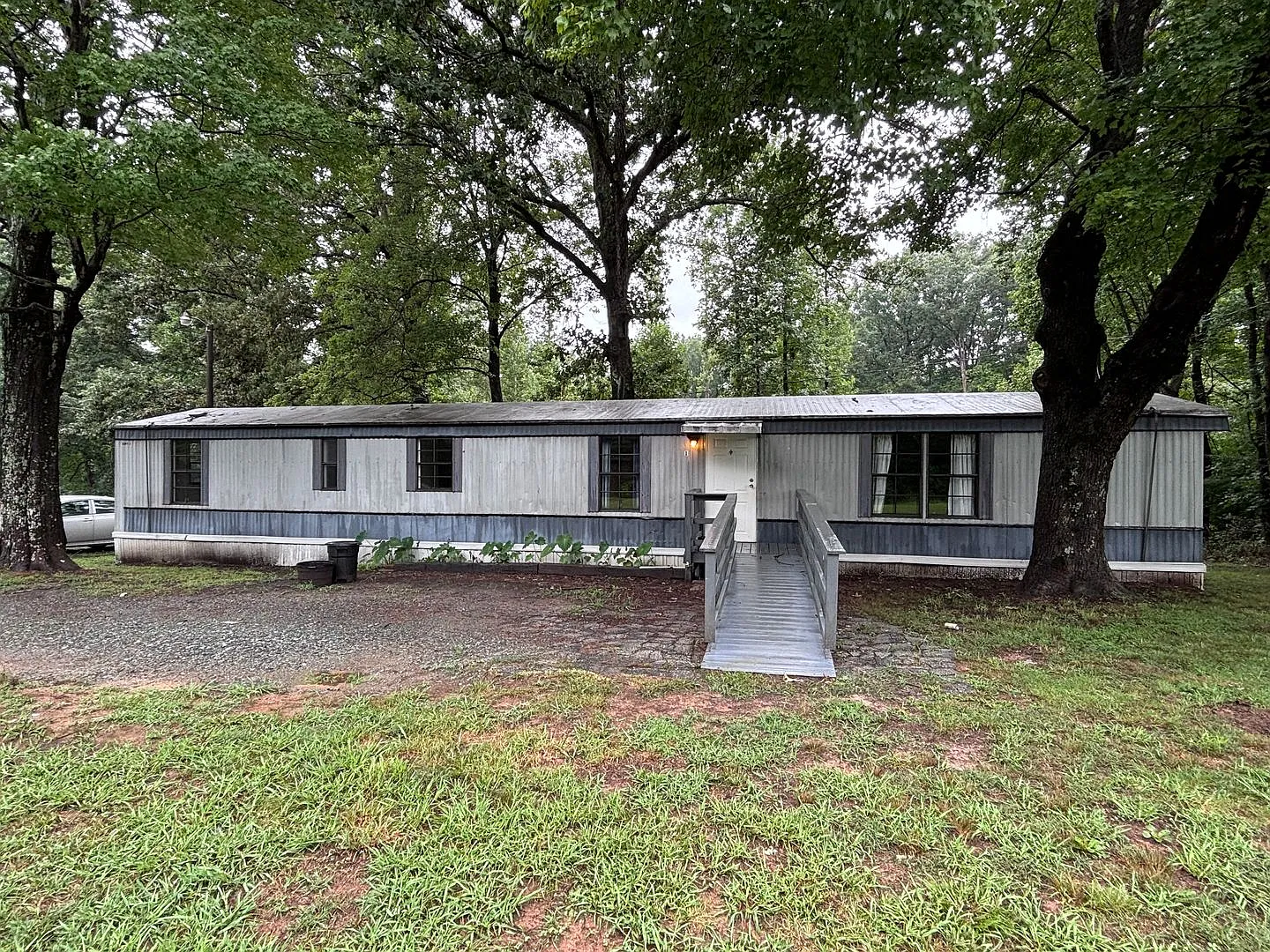 2 Bedroom Mobile Home in Pleasant Garden! — Photo 1