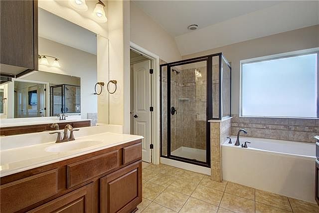 1st image of 4392 Barchetta Dr