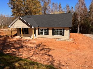 117 Waycaster Cir, Dahlonega, GA 30533