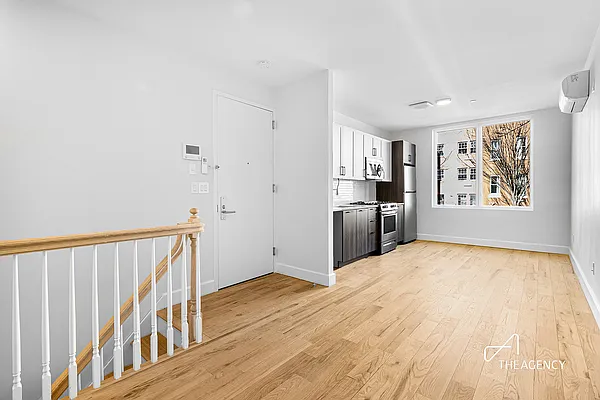 Rented by The Agency | media 1