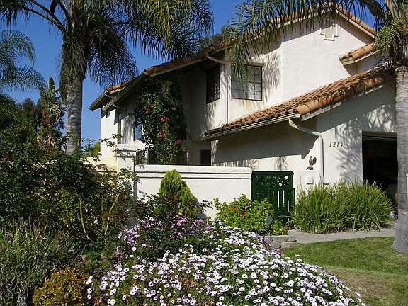 4th image of 1219 Capistrano Ln