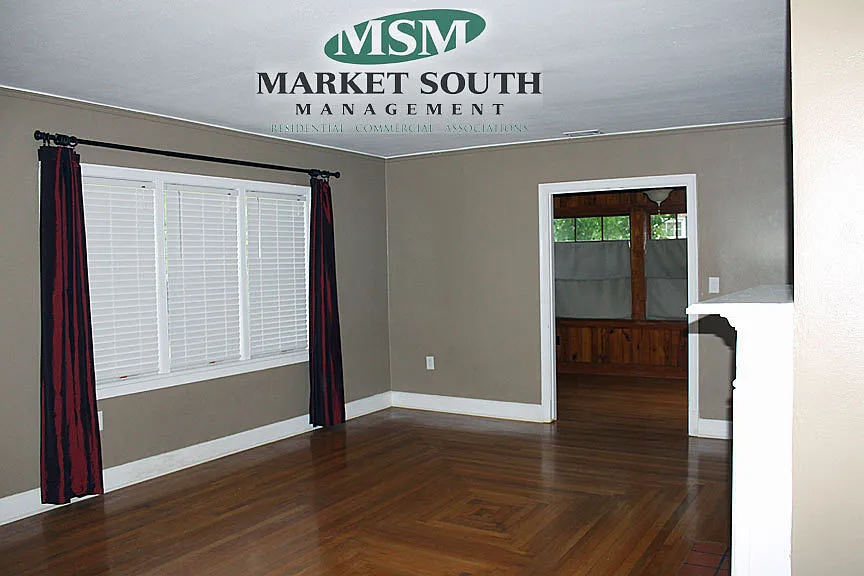 Ardsley Park Home - Corner Lot — Photo 3