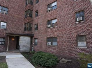 3030 Edwin Ave APT 2A, Fort Lee, NJ 07024