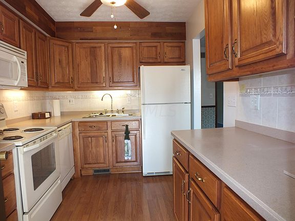 4th image of 464 Clairbrook Ave #Ja-2