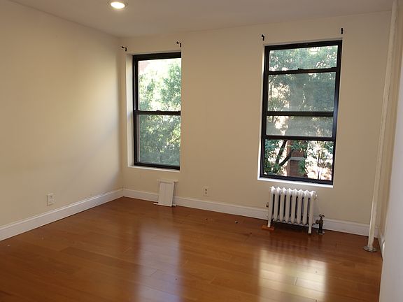 2nd image of 418 E 120th St Floor 3