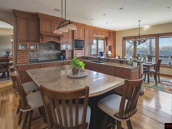 5th image of 3814 Sioux Ln