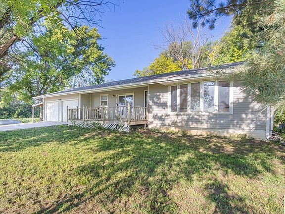 2nd image of 2221 Allison Ave