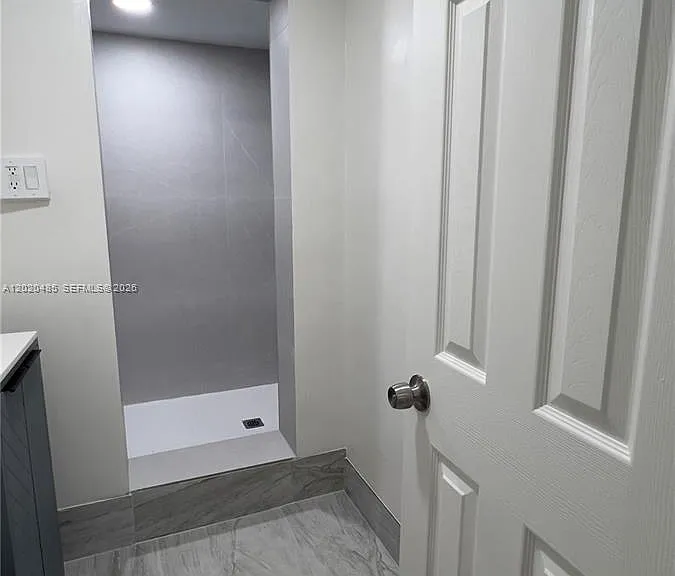 1845 Bay Rd #1 — Photo 6