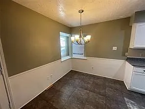 11918 Kirknoll Dr — Photo 7