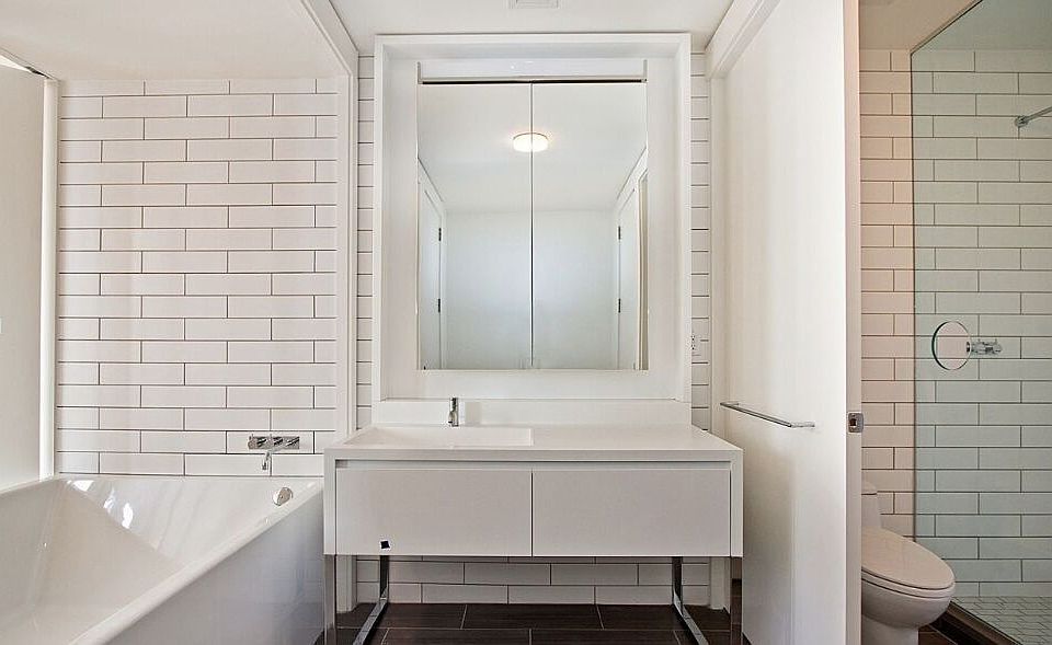 1st image of 15 William St APT 8D