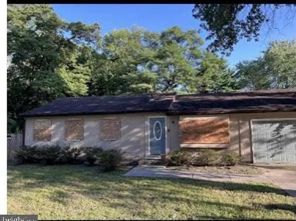 129 Green St, Edgewater Park, NJ 08010