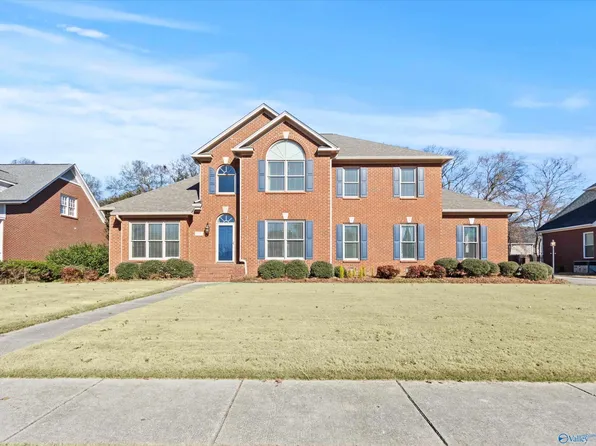 2717 Whistler Ln SE, Owens Cross Roads, AL 35763
