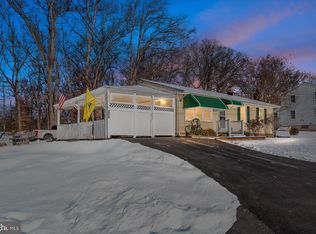 2714 Paper Mill Rd, Phoenix, MD 21131