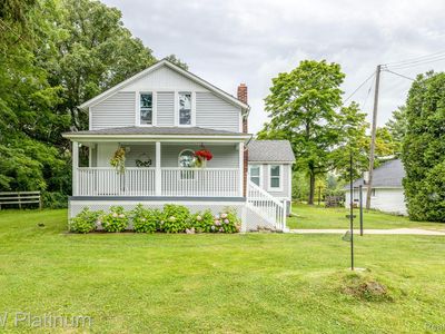 1812 River Rd, Saint Clair, MI, 48079