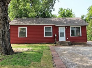 122 W 5th St, Edmond, OK 73003