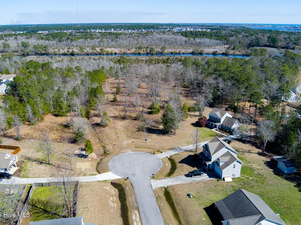 115 Norine Drive, Holly Ridge, NC 28445