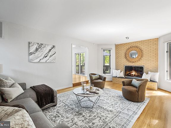 2nd image of 4105 Faith Ct