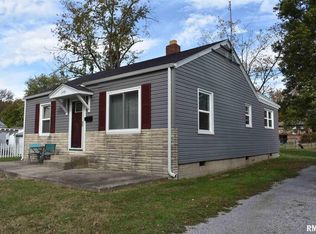 2808 Cherry St, Mount Vernon, IL 62864