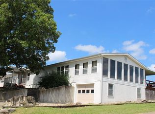 422 Sundown Ln, Forsyth, MO 65653