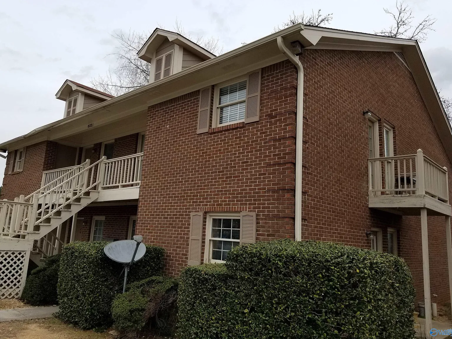 2 bed, 2.0 bath, 1000 sqft, $1,100 — Photo 1