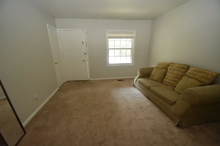 3407 Facade St — Photo 4