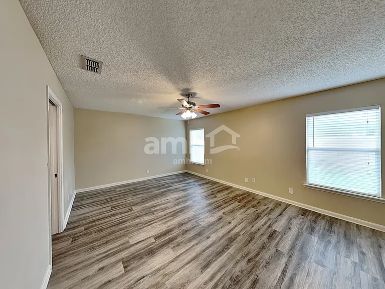 12344 S Benton Harbor Dr — Photo 13