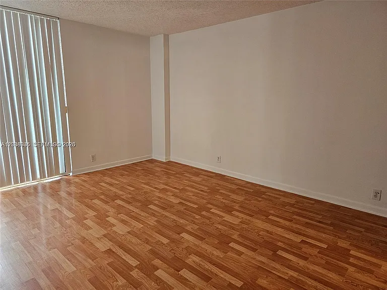 3300 NE 191st St #410 — Photo 12
