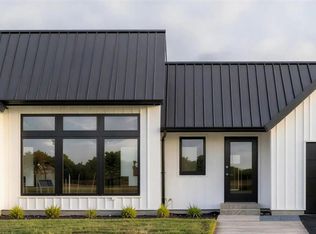 4107 Fireside Trl, Traverse City, MI 49685