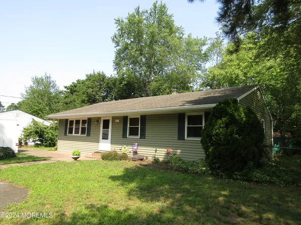 321 Cherokee Drive, Browns Mills, NJ 08015