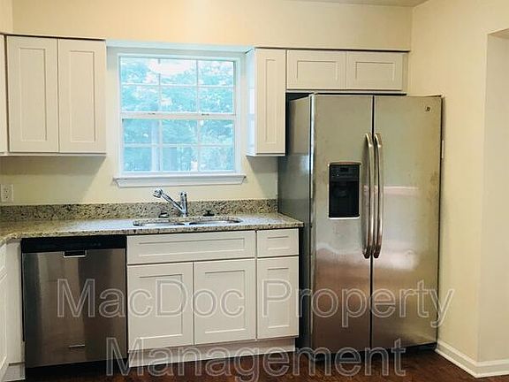 5th image of 10813 Heatherwood Dr